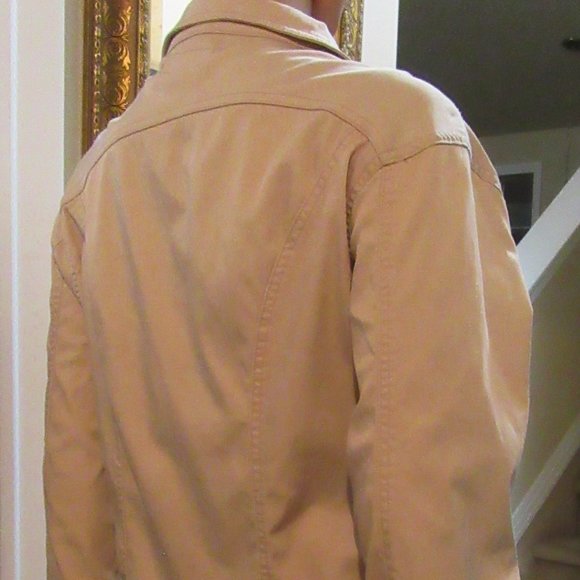 Garage Size Large Bomber style coat - Picture 6 of 7